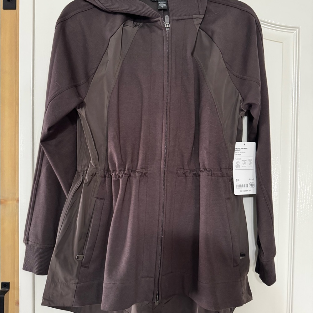 Athleta triumph hybrid jacket